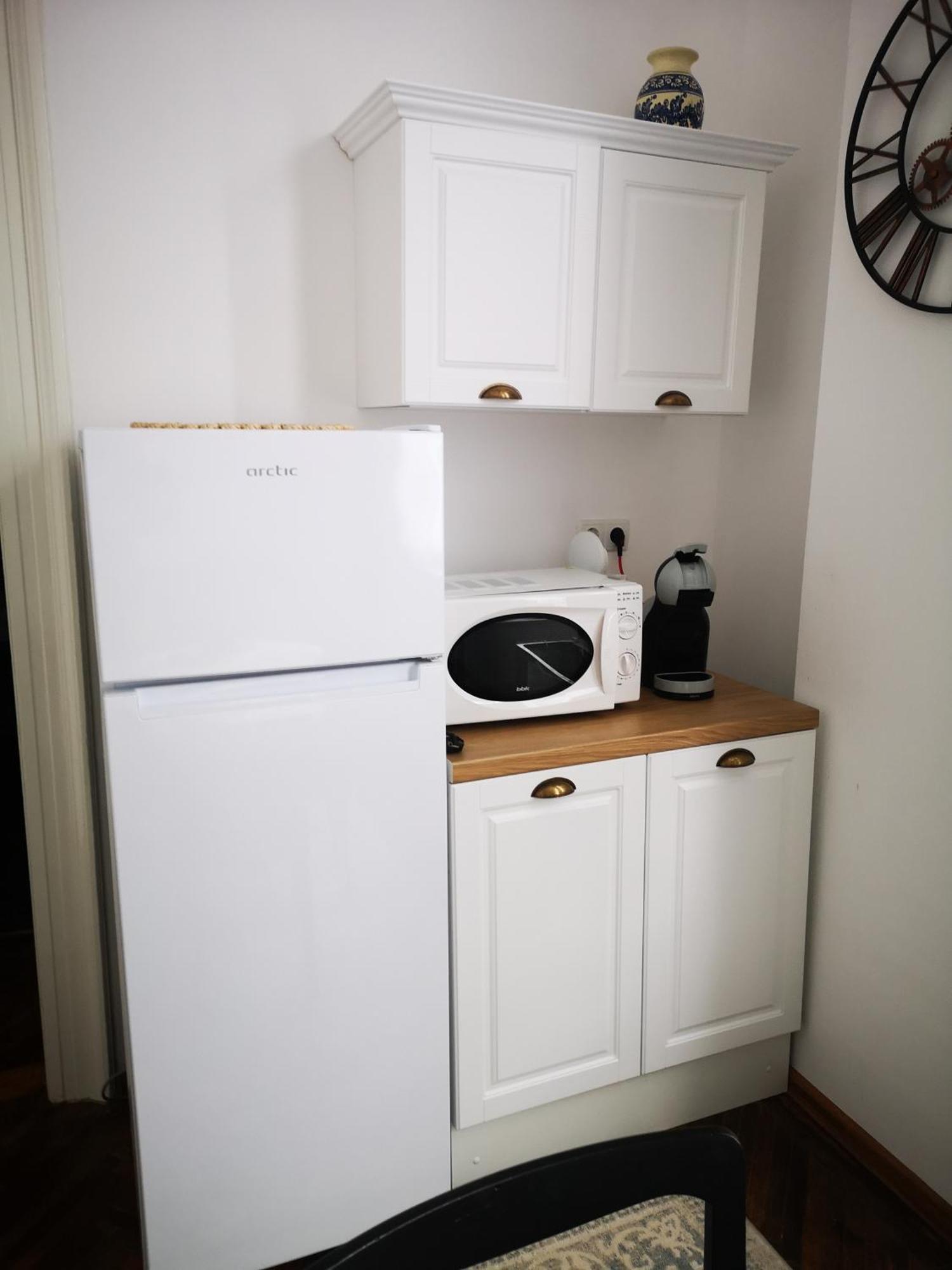 Weisz Apartment-City Center-Free Private Parking,Wifi,Ac Carei Esterno foto