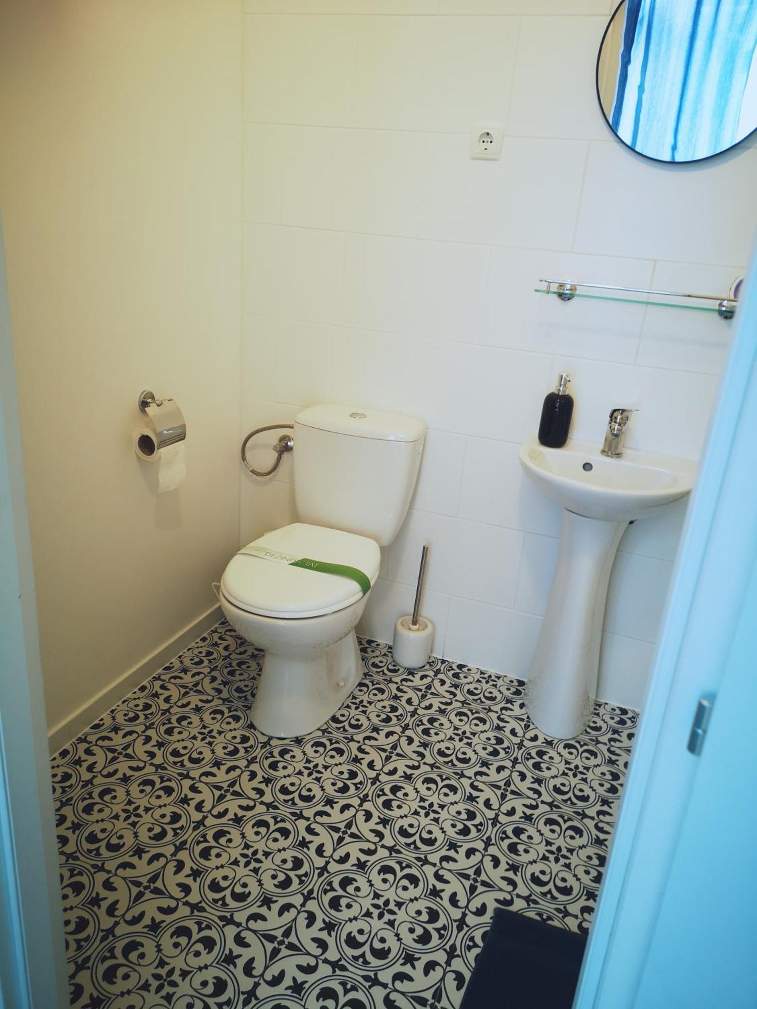 Weisz Apartment-City Center-Free Private Parking,Wifi,Ac Carei Esterno foto